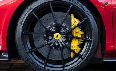 Ferrari 488 Pista 10