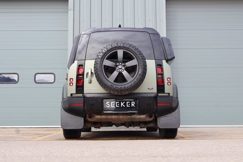 Land Rover Defender 110 P300 SE STYLED BY SEEKER FACTORY MATT FINISH HUGER SPEC  8