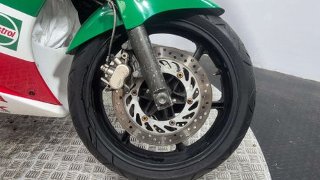 Honda VFR 1991 SPARES OR REPAIR NON RUNNING PROJECT BIKE 750CC CLASSIC 18