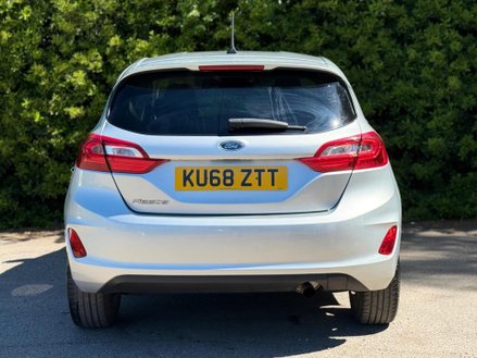 Ford Fiesta 1.0T EcoBoost Titanium Euro 6 (s/s) 5dr