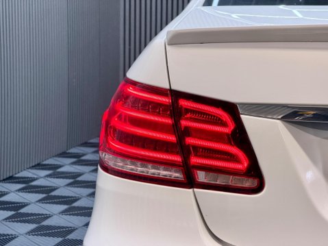 Mercedes-Benz E Class 3.0 E350 V6 BlueTEC AMG Sport G-Tronic+ Euro 6 (s/s) 4dr 31