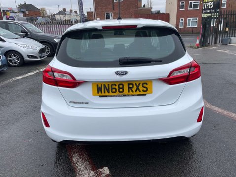 Ford Fiesta 1.1 Fiesta Zetec 3dr 10