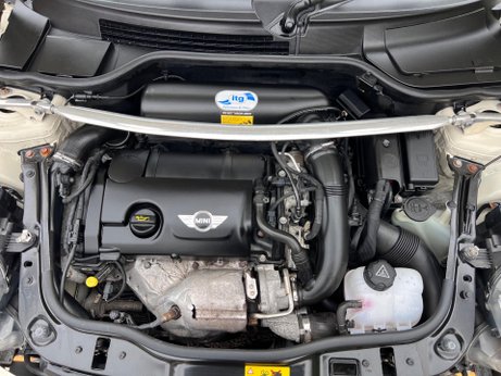 Mini Hatch 1.6 Cooper S Auto Euro 5 3dr 34