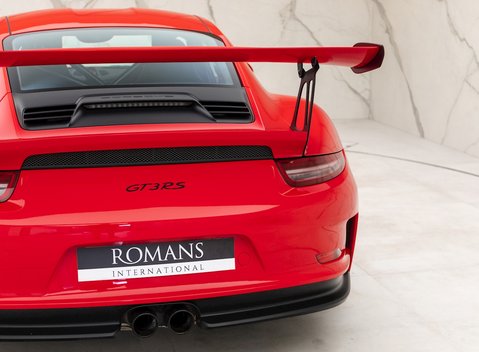 Porsche 911 GT3 RS (991) 23