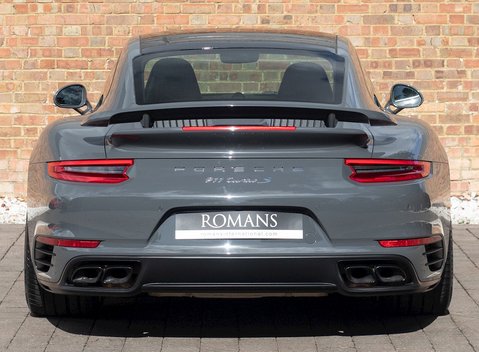 Porsche 911 (991.2) Turbo S 5