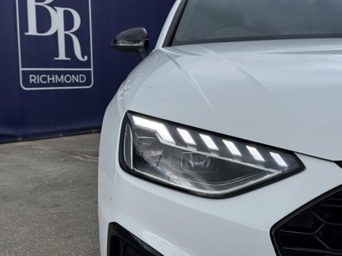 Audi A4 2.0 TDI 40 Black Edition Estate 5dr Diesel S Tronic quattro Euro 6 (s/s) (1 12
