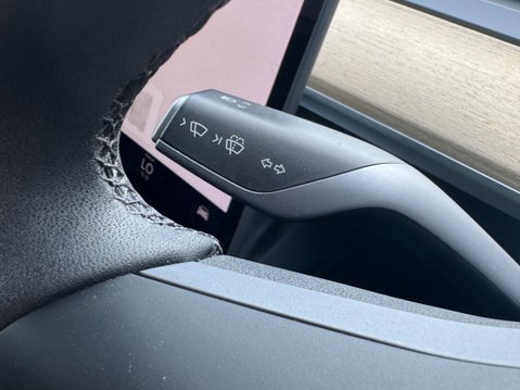 Tesla Model Y (Dual Motor) Long Range SUV 5dr Electric Auto 4WDE (384 bhp) 14