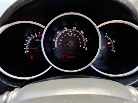 Kia Venga 3 AUTO 16,550 MILES 11