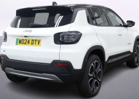 Jeep Avenger 54kWh Summit SUV 5dr Electric Auto (156 ps) 9