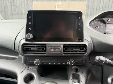 Peugeot Partner BLUEHDI PROFESSIONAL PREMIUM L1 25