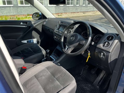 Volkswagen Tiguan 2.0 Tiguan Match TDI BlueMotion Technology 4Motion 4WD 5dr 12