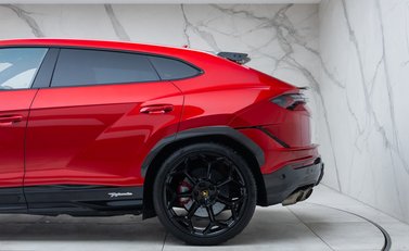 Lamborghini Urus PERFORMANTE 50