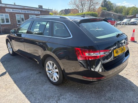 Skoda Superb SE TDI DSG 12