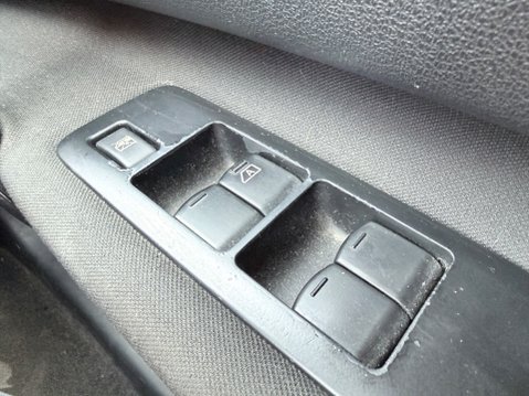 Nissan Qashqai VISIA PLUS 2 - 7 SEATER 16