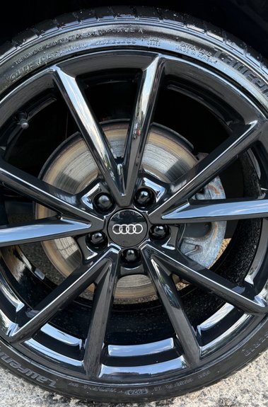Audi A1 TFSI BLACK EDITION NAV -PANORAMIC SUNROOF - ALL BLACK  