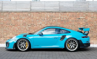 Porsche 911 (991) GT2 RS 2