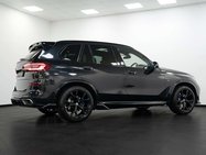 BMW X5 3.0 X5 xDrive 30d M Sport MHEV Auto 4WD 5dr 17