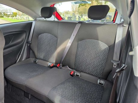 Vauxhall Corsa 1.4i ecoFLEX Sting Euro 6 3dr 31