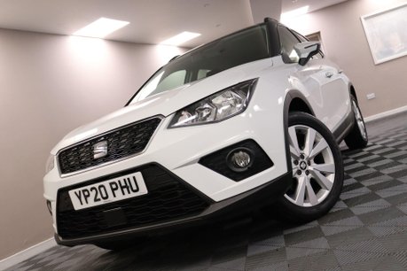SEAT Arona TSI SE TECHNOLOGY 32