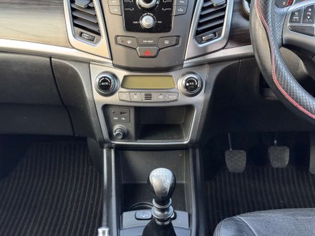 SsangYong Korando 2.0 Korando ELX4 4WD 5dr 39