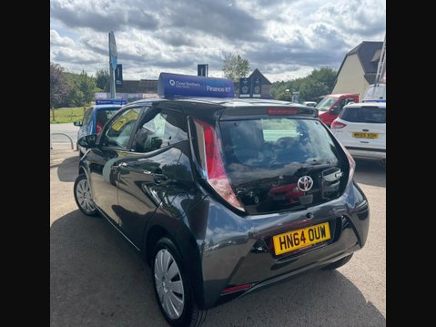 Toyota Aygo 1.0 VVT-i x-play Euro 5 5dr Euro 5 5