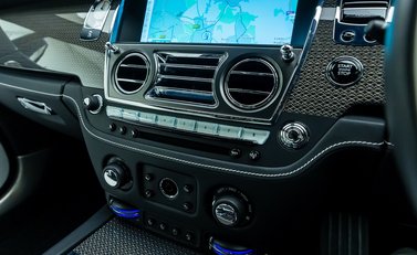 Rolls-Royce Wraith Black Badge 24