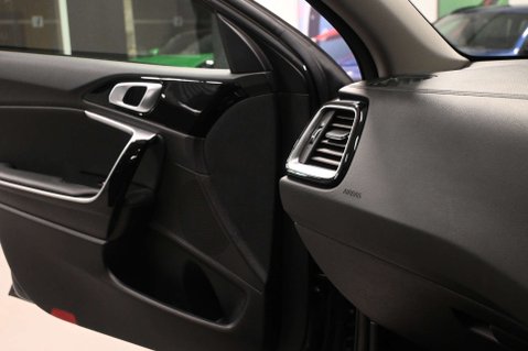 Kia Xceed 1.5 XCeed 3 ISG 5dr 44