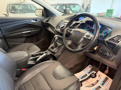 Ford Kuga 2.0 TDCi Titanium Powershift AWD Euro 5 5dr 9