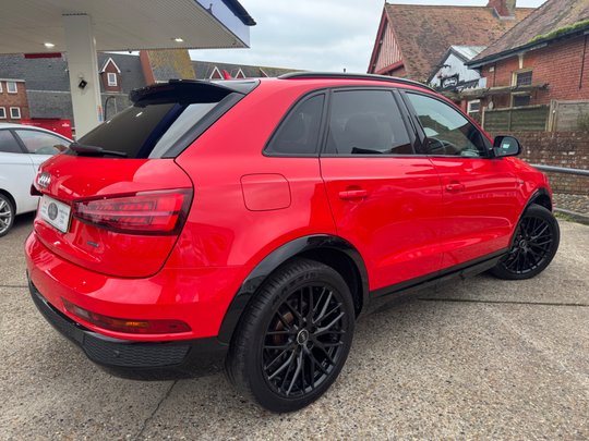 Audi Q3 TDI QUATTRO BLACK EDITION