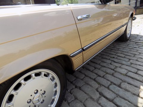 Mercedes-Benz R107 280 SL Sports - LHD 20