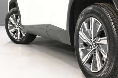 Hyundai TUCSON 1.6 Tucson SE Connect TGDi HEV Auto 5dr 31