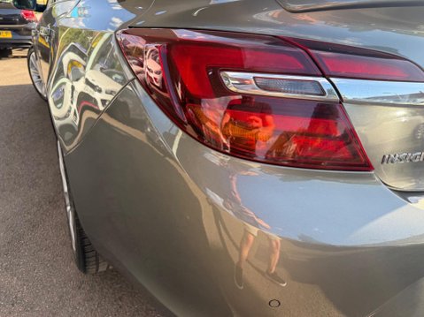 Vauxhall Insignia 2.0 CDTi SRi Nav Auto Euro 6 5dr 37