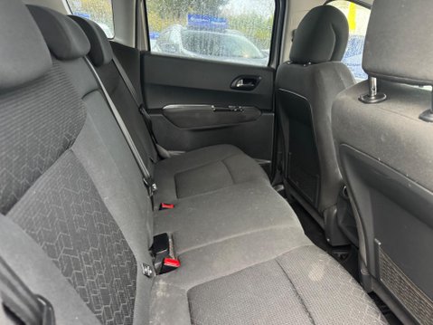 Peugeot 3008 1.6 e-HDi Active EGC Euro 5 (s/s) 5dr 5