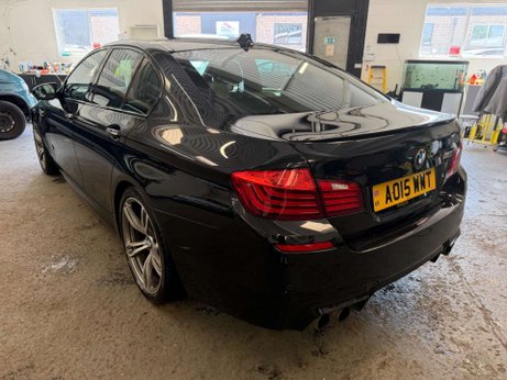 BMW M5 4.4 V8 DCT Euro 6 (s/s) 4dr 3