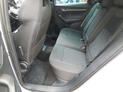 Skoda Karoq 2.0 Karoq Sportline TDI SCR 4x4 4WD 5dr 8