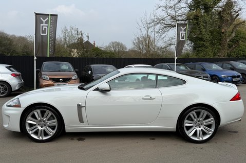 Jaguar XKR XKR 5.0 V8 SUPERCHARGED - LOW MILEAGE - 11 SERVICES - ONLY 27,435 MILES! 9
