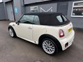 Mini Convertible COOPER S 9