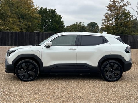 Suzuki e Vitara 49kWh Motion Auto 5dr 3