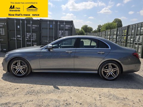 2017 Mercedes-Benz E-Class thumbnail 5
