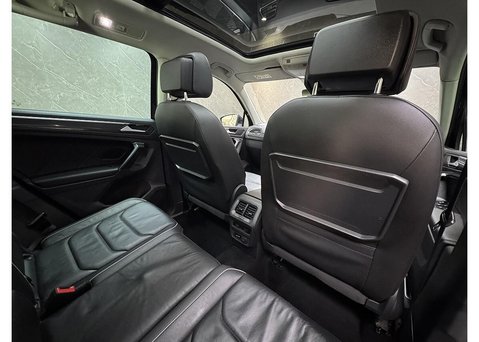 Volkswagen Tiguan 2.0 TDI SEL SUV 5dr Diesel DSG 4Motion Euro 6 (s/s) (150 ps) 43