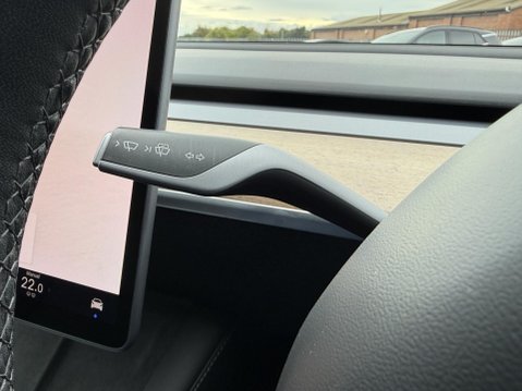 Tesla Model 3 Saloon 4dr Electric Auto RWD (241 bhp) 35
