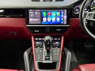 Porsche Cayenne 3.0 V6 E-Hybrid 14.1kWh SUV 5dr Petrol Plug-in Hybrid TiptronicS 4WD Euro 6 54