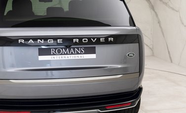 Land Rover Range Rover P400 HSE 25