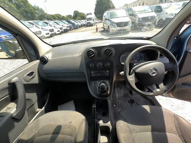 Mercedes-Benz Citan LWB L2H1 Low Roof Professional EURO 6 NO VAT 25