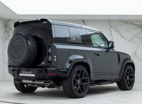 Land Rover Defender 90 V8 Carpathian Edition URBAN 7
