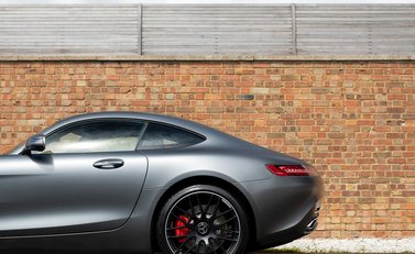 Mercedes-Benz Amg GT GT S 26