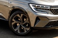 Renault Austral TECHNO ESPRIT ALPINE E-TECH 12