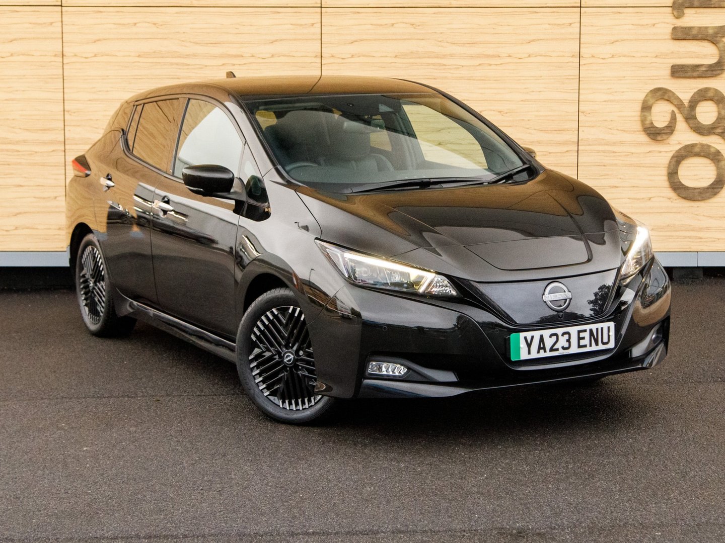 2023 Nissan Leaf