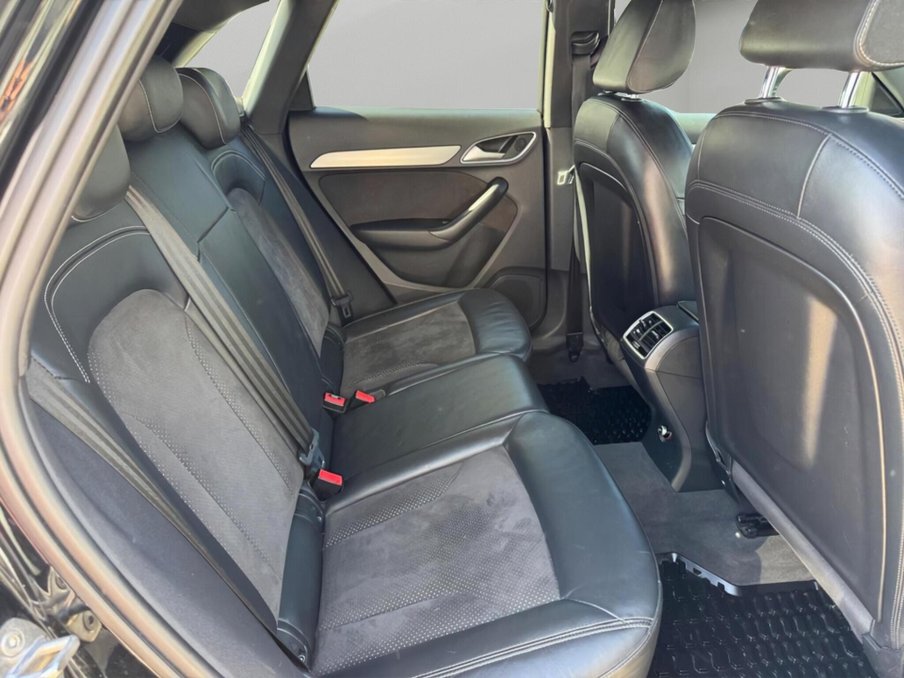 2016 Audi Q3 — image 34