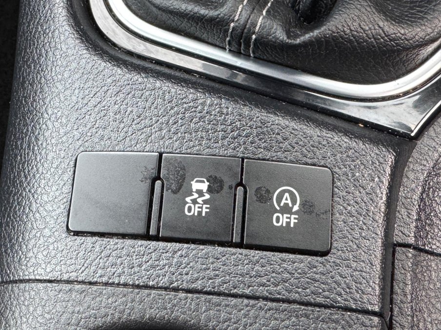 2018 Toyota Auris — image 33